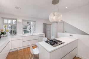 Photo 4- click for photo gallery